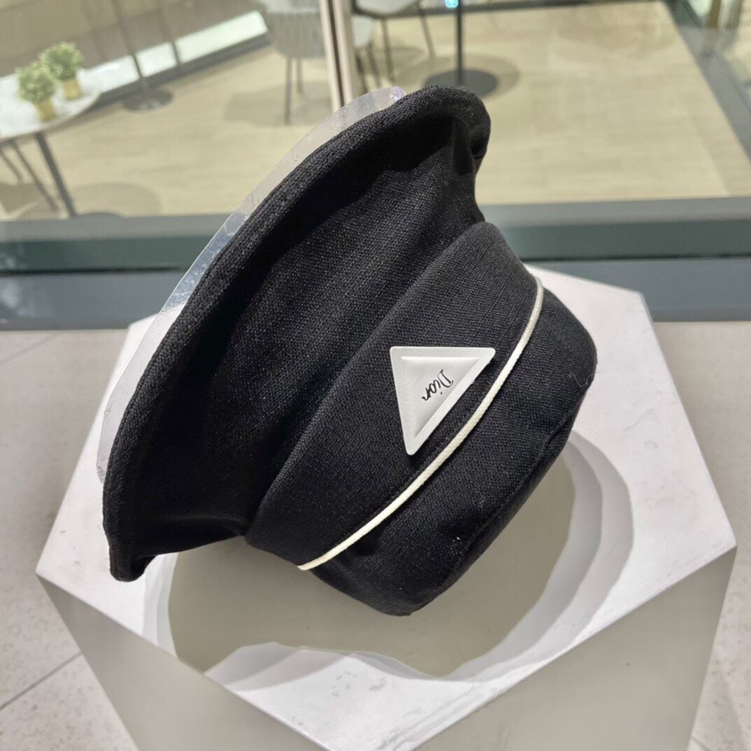 Christian Dior Caps